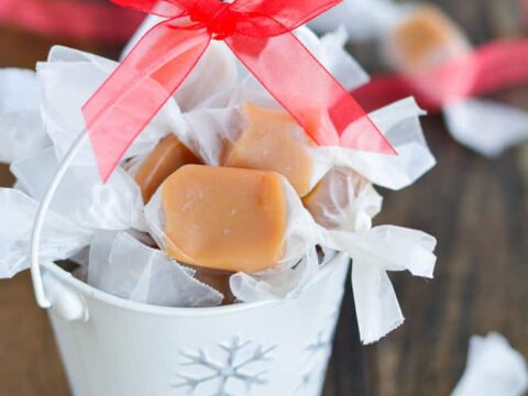 diy gifts: Christmas caramels