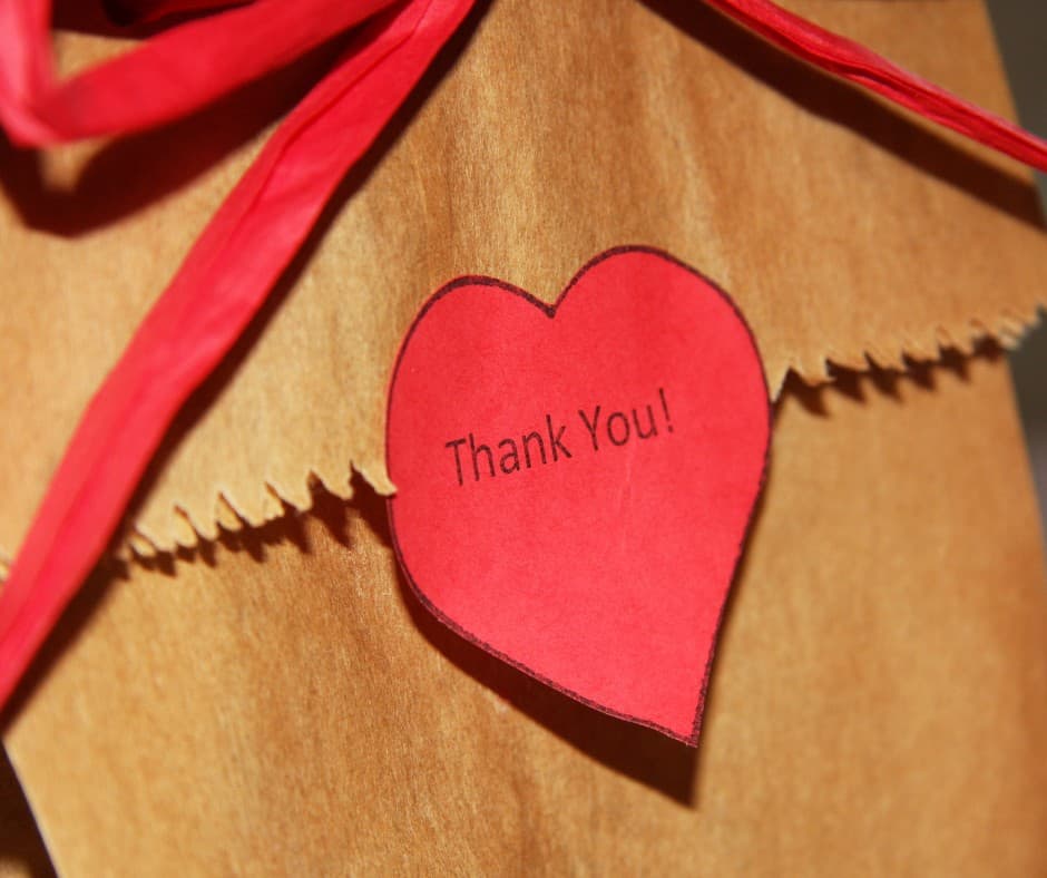 Help your kids send a Valentine's Day thank you card to encourage grateful gift giving