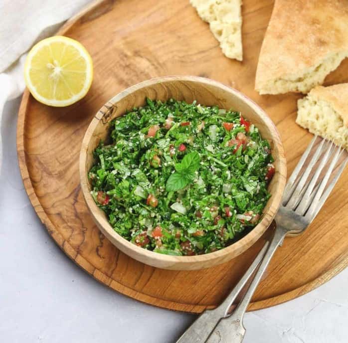 Cleansing recipes - tabbouleh with lemon and bread