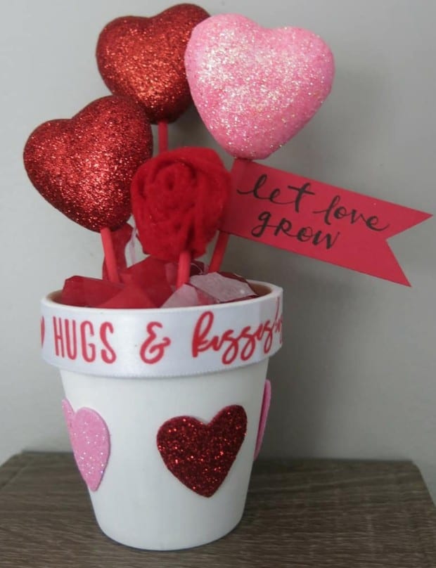 Let Love Grow Pot of Hearts