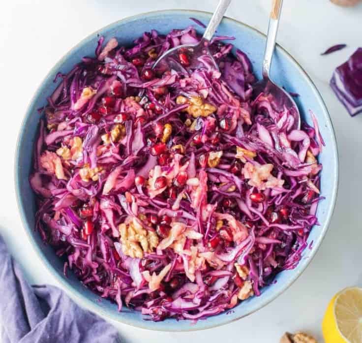 detox recipes - a bowl of red cabbage apple slaw