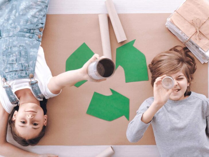two kids play with recycled materials | Earth day is the perfect time to try some new activities and projects with kids