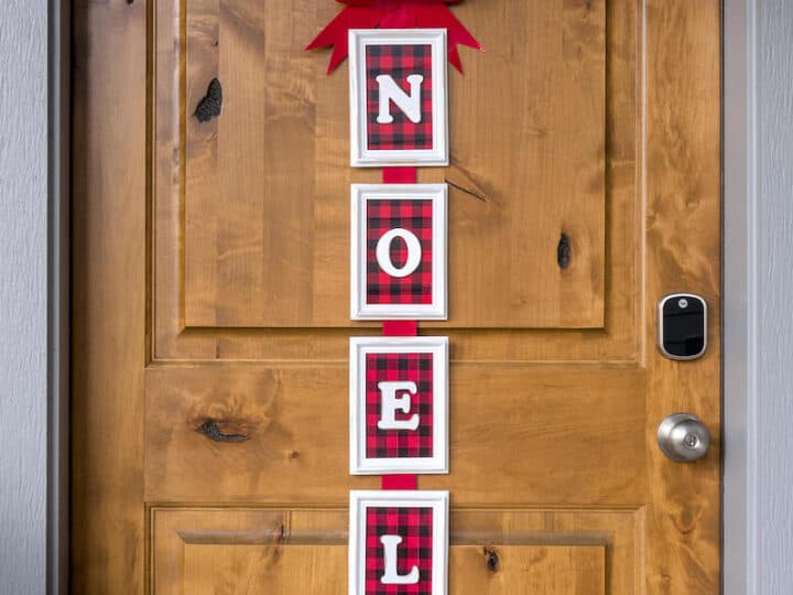 Image for Farmhouse Christmas Door Decor with Duck Tape